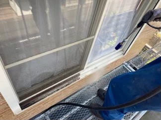 窓高圧洗浄