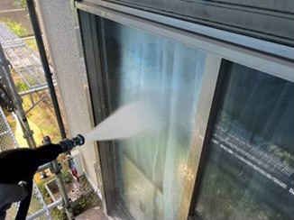 窓高圧洗浄