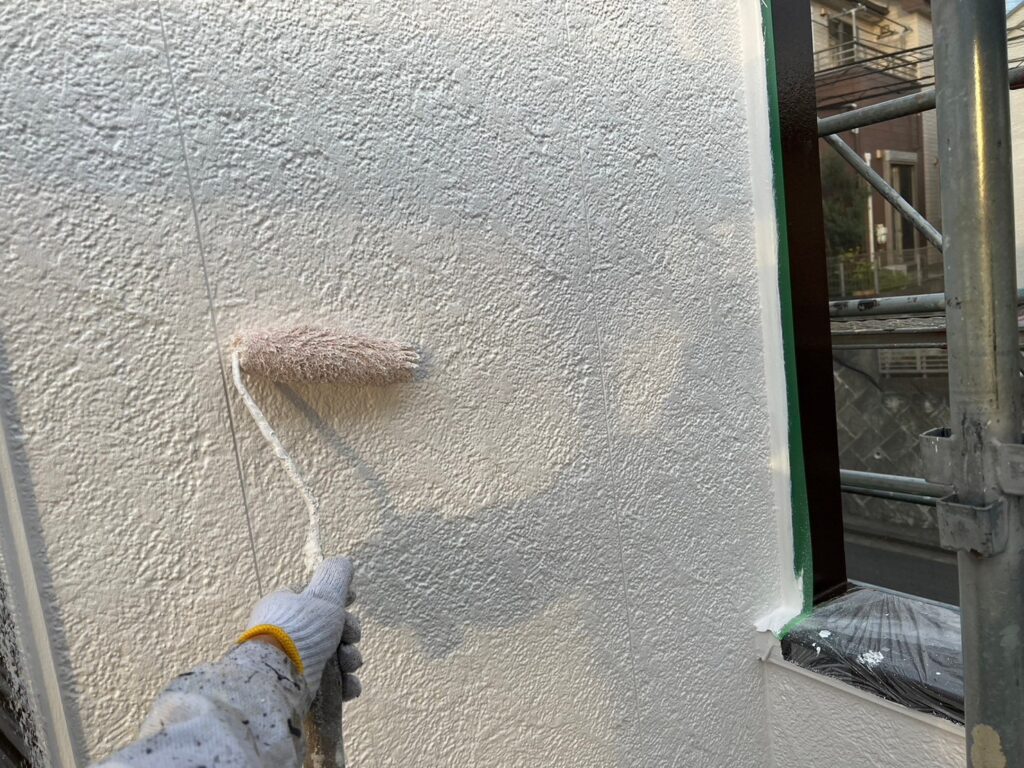 外壁2F上塗り