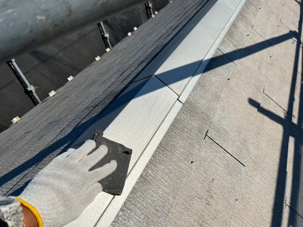 屋根板金部素地調整