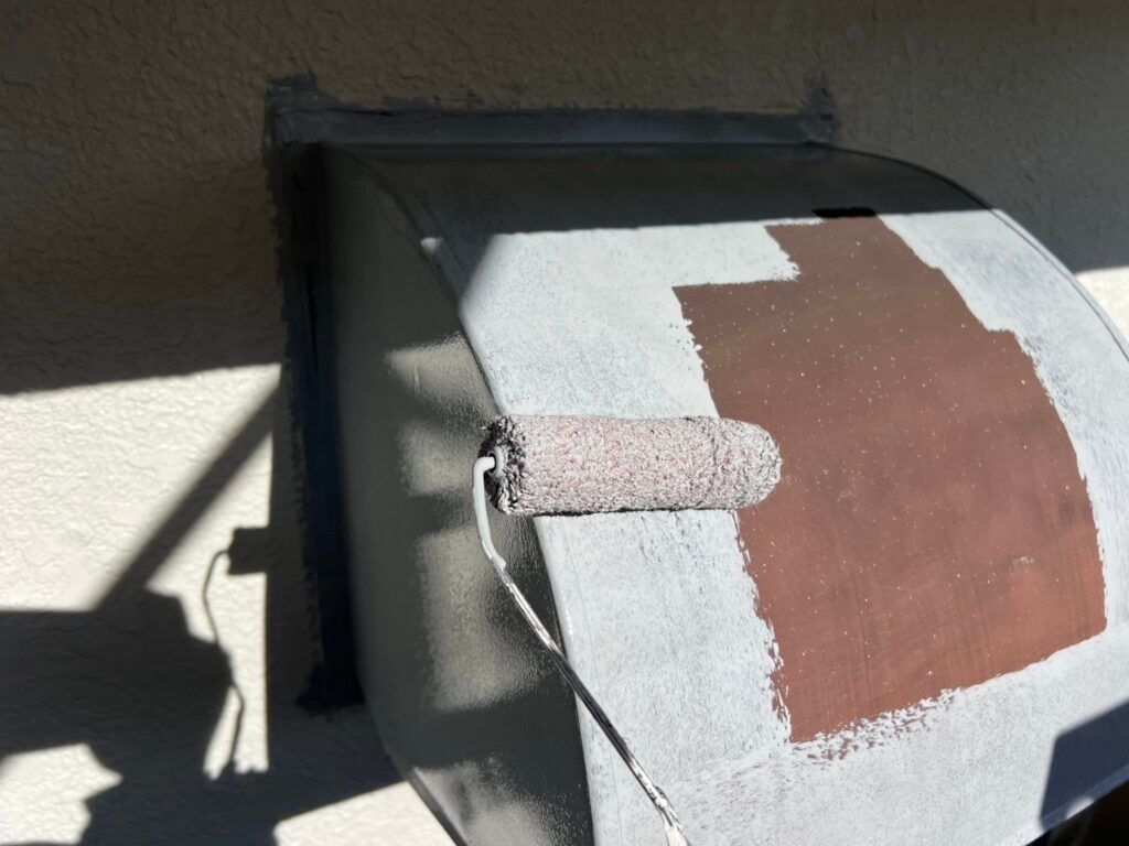 換気フードさび止め塗布