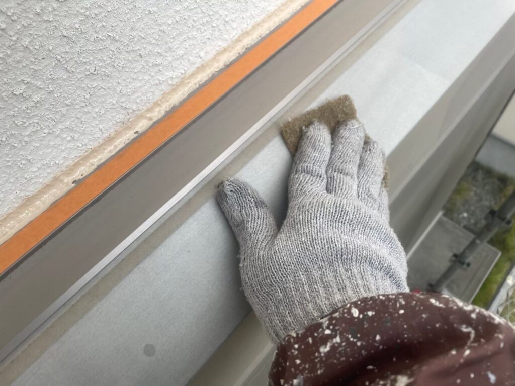 シャッターＢＯＸ素地調整