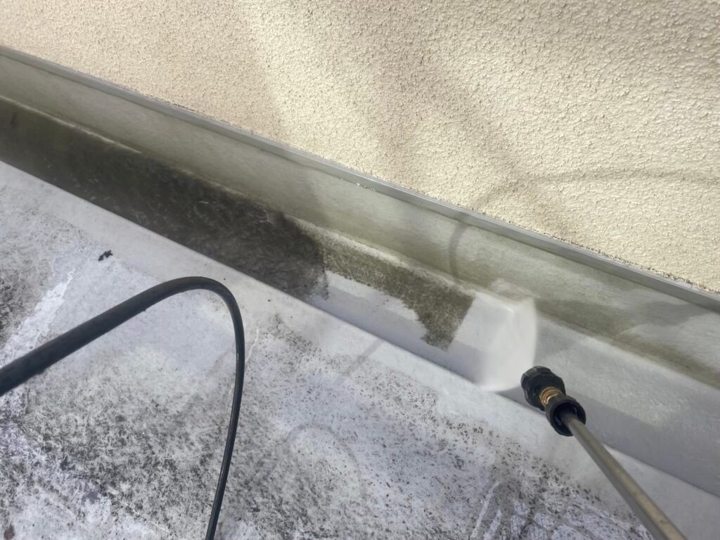 バルコニー高圧ジェット洗浄