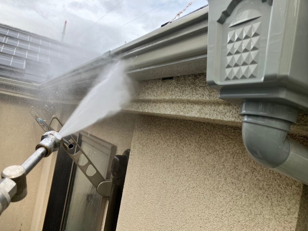 雨どい高圧ジェット洗浄