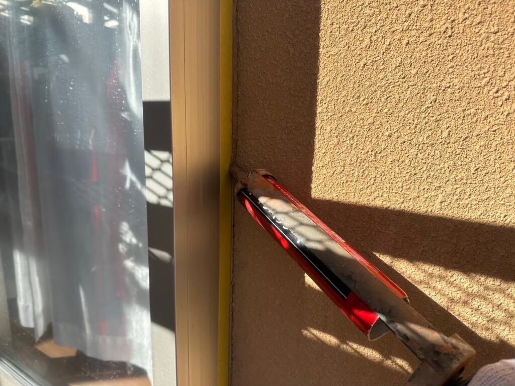 コーキング充填