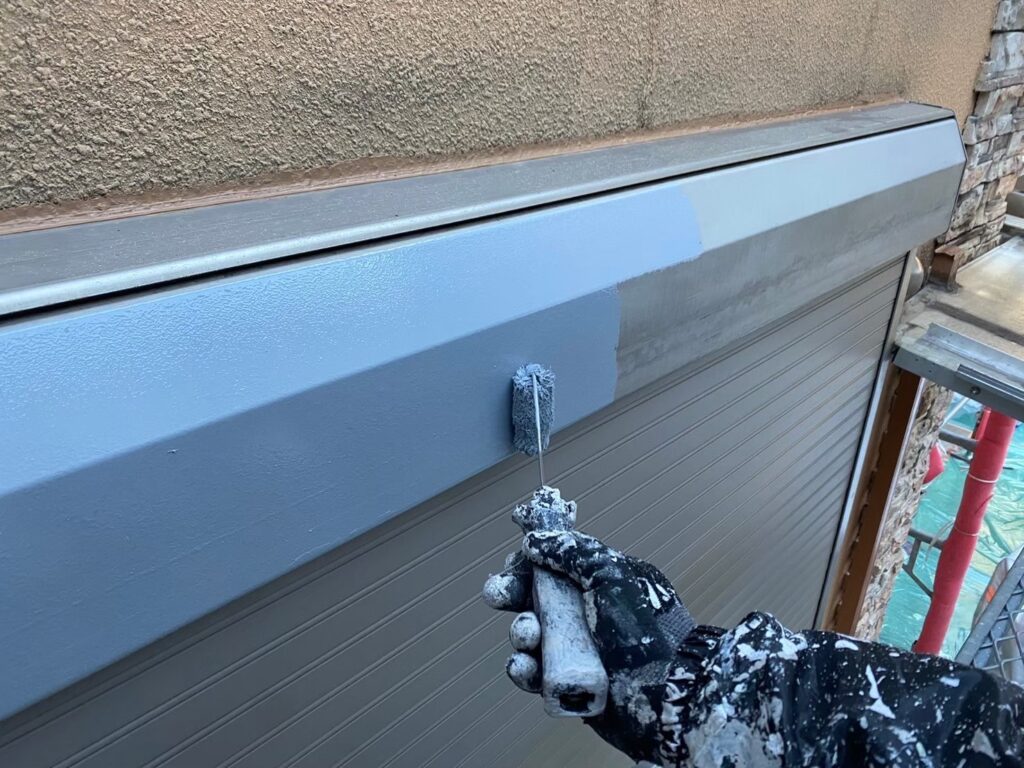 シャッターＢＯＸさび止め塗布