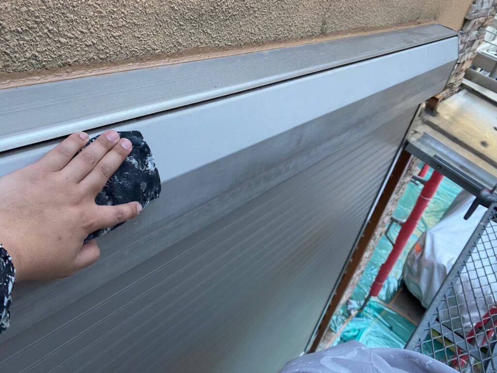 シャッターＢＯＸ素地調整