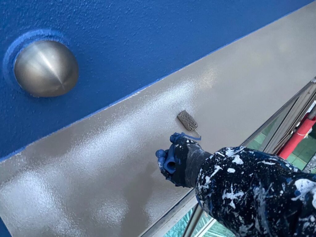 出窓板金仕上げ2回目