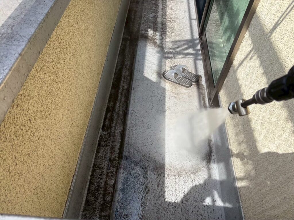 バルコニー高圧ジェット洗浄