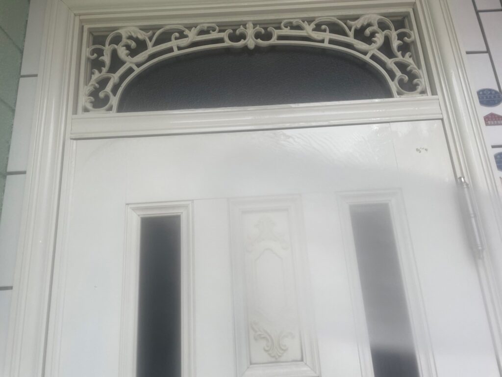 玄関ドア高圧ジェット洗浄