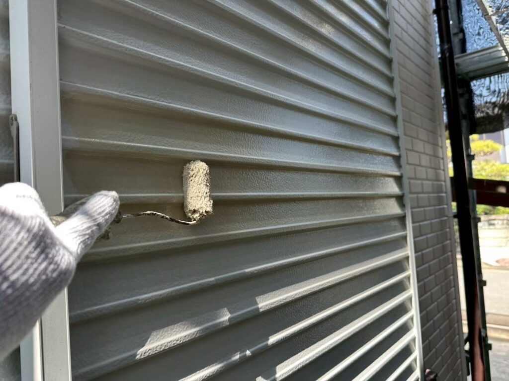 シャッターＢＯＸさび止め塗布