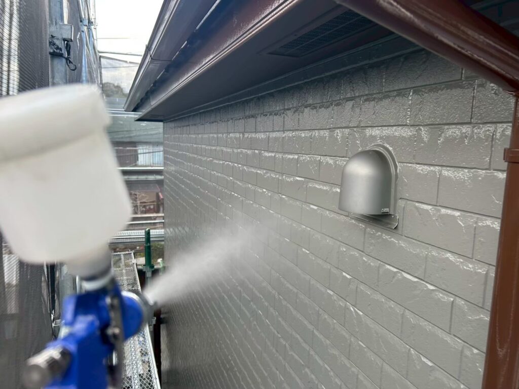 光触媒吹き付け