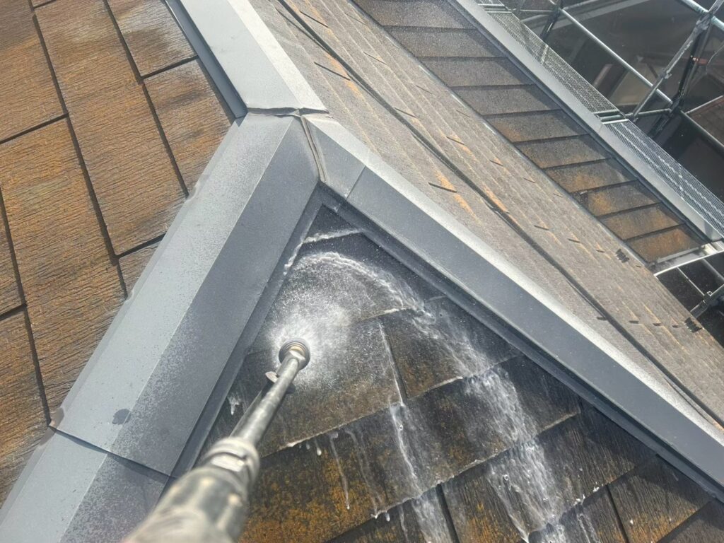 屋根高圧ジェット洗浄