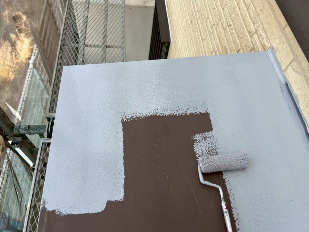 庇さび止め塗布