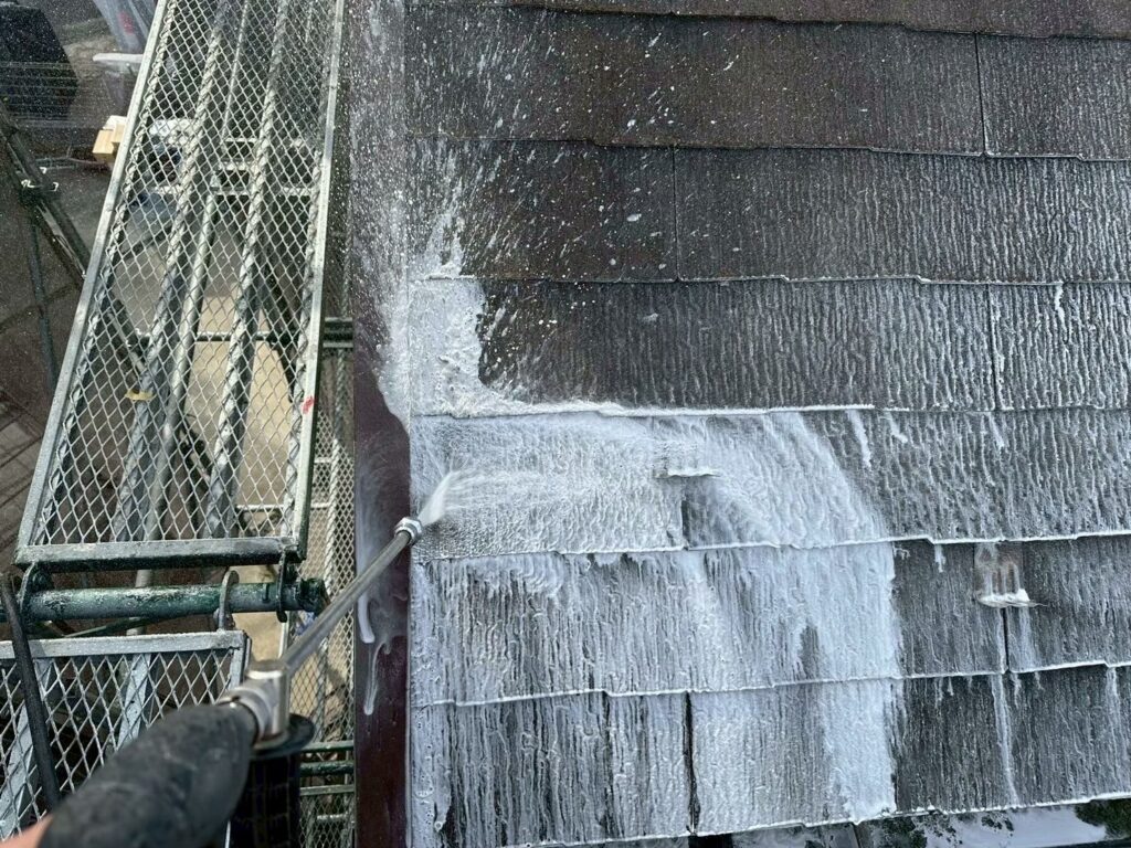 屋根高圧ジェット洗浄