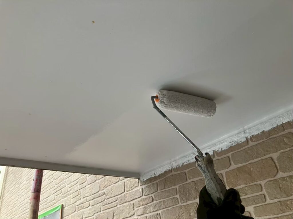 軒天仕上げ１回目