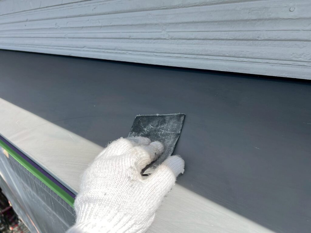 出窓板金素地調整