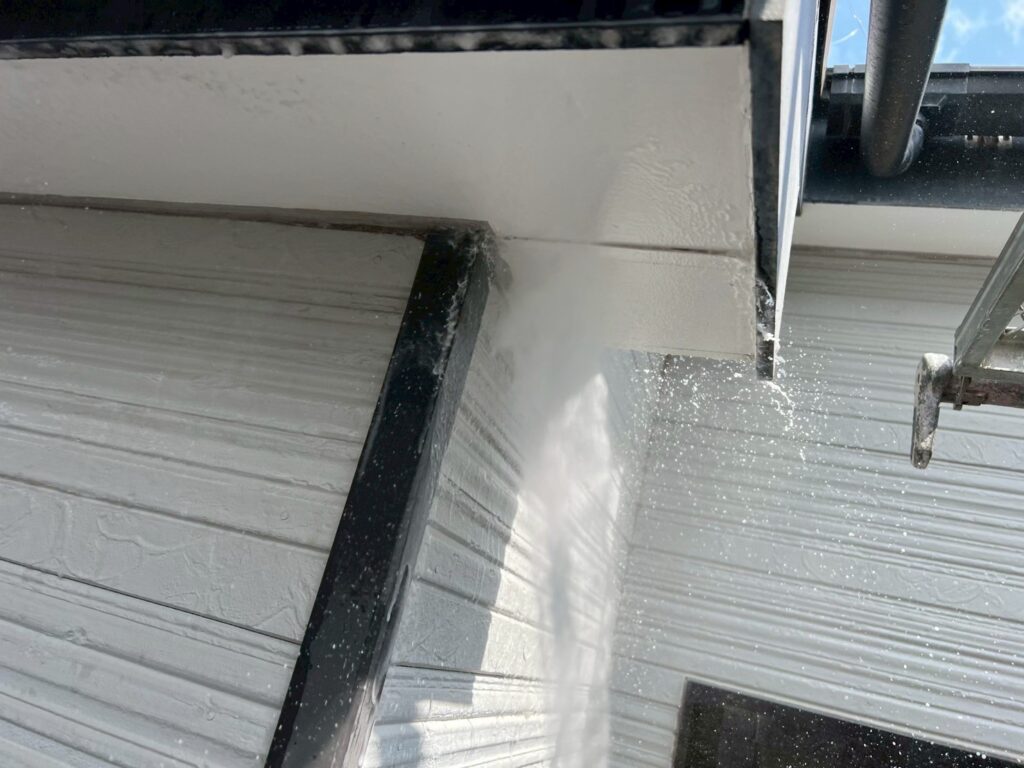 軒天高圧ジェット洗浄