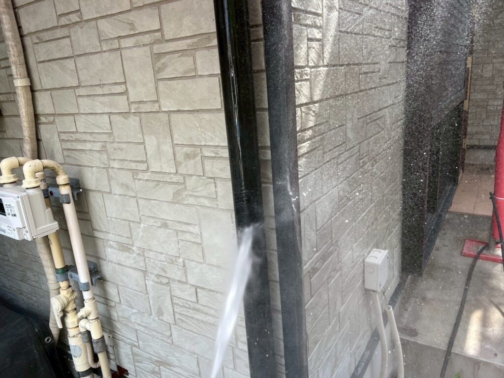 雨樋高圧ジェット洗浄