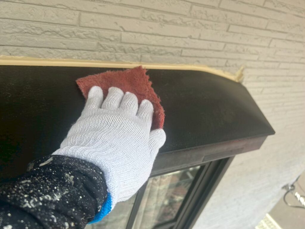 出窓板金素地調整