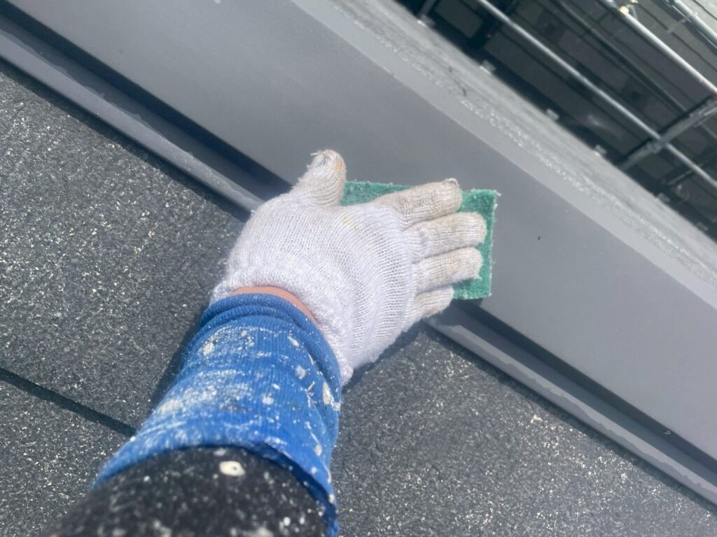 屋根板金部素地調整