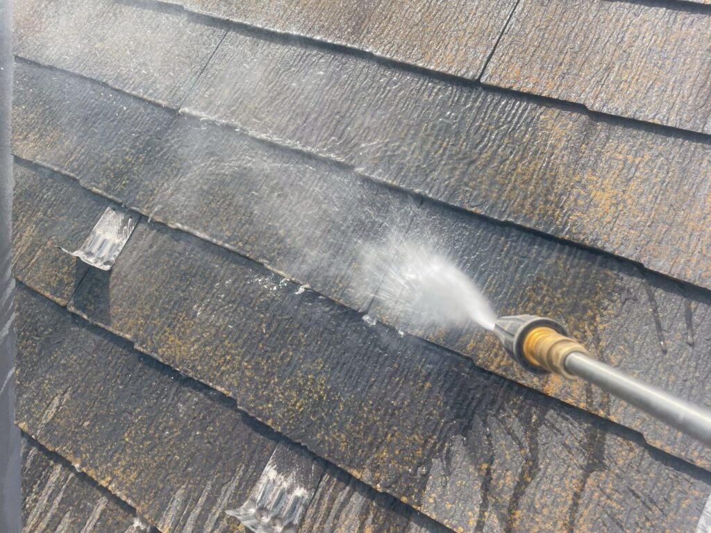 屋根高圧ジェット洗浄