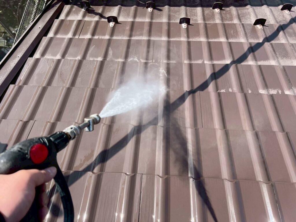 屋根高圧ジェット洗浄