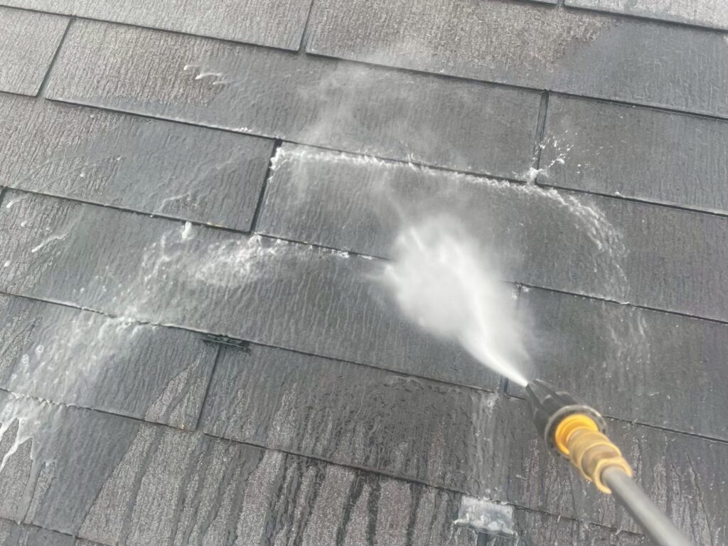 屋根高圧ジェット洗浄