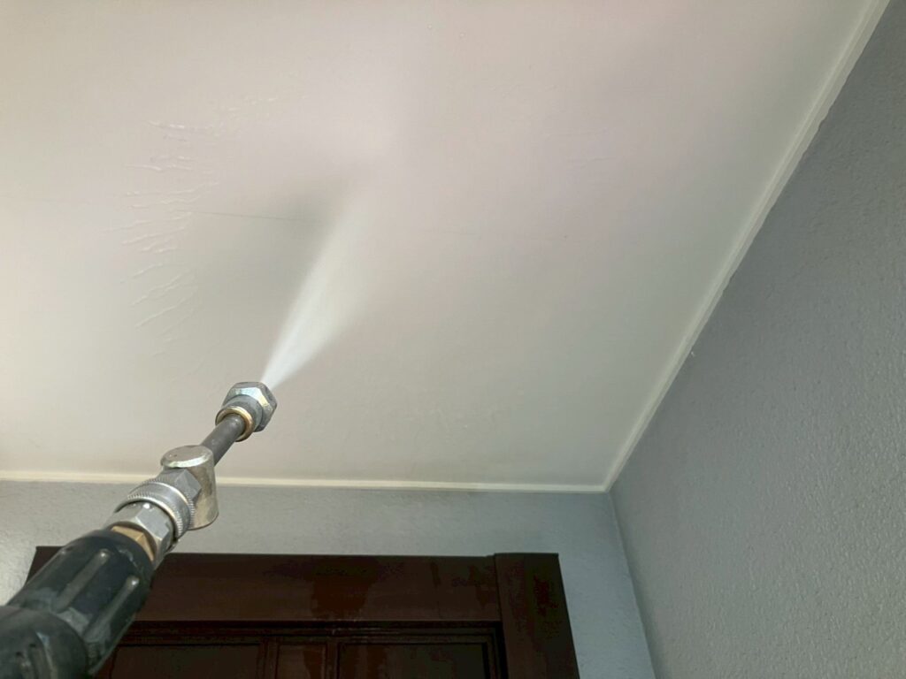 軒天高圧ジェット洗浄