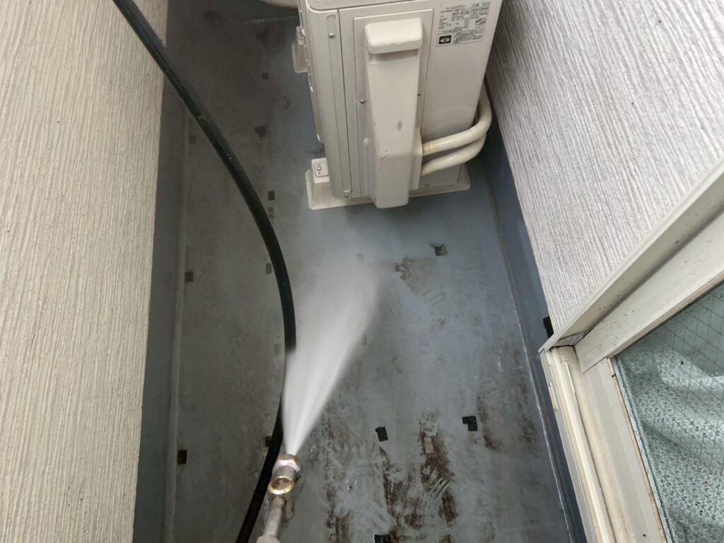 バルコニー高圧ジェット洗浄