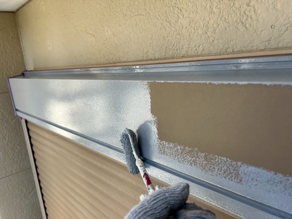 シャッターＢＯＸさび止め塗布