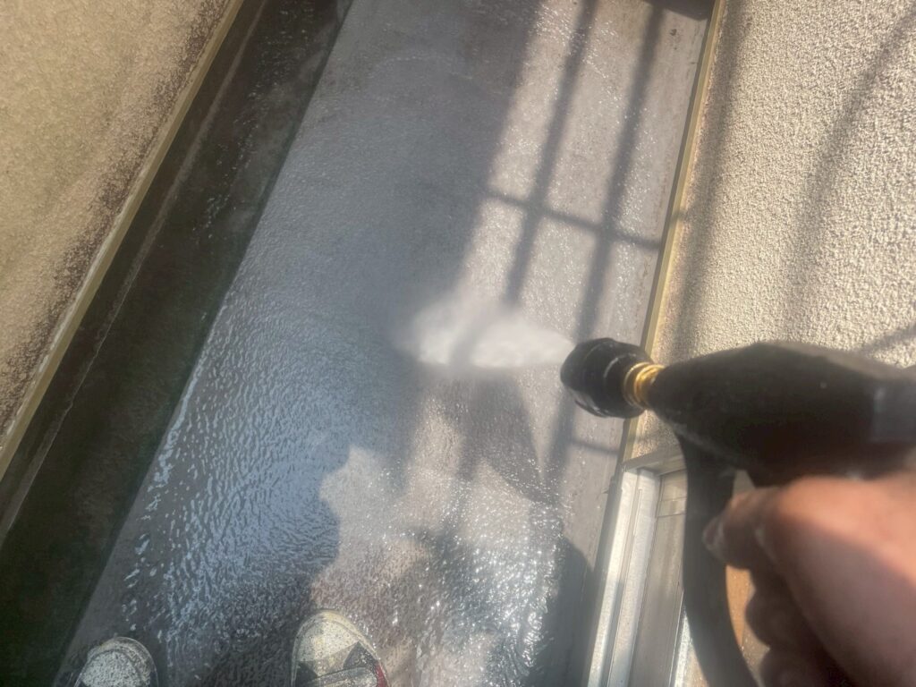 バルコニー高圧ジェット洗浄