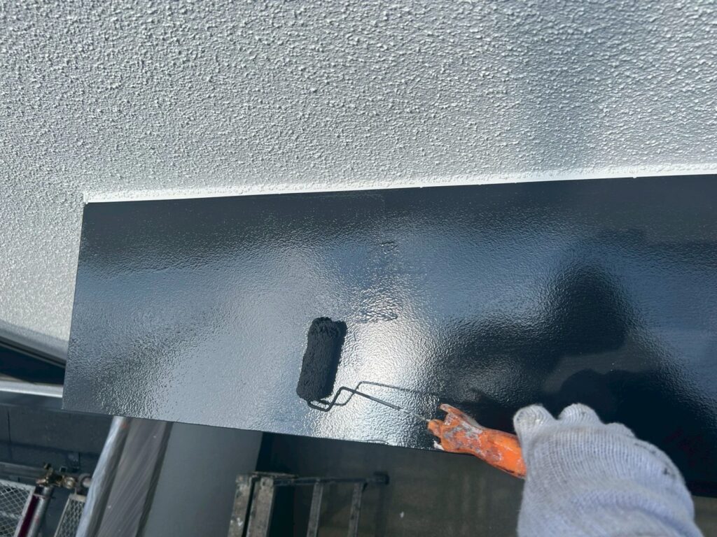 出窓板金仕上げ２回目