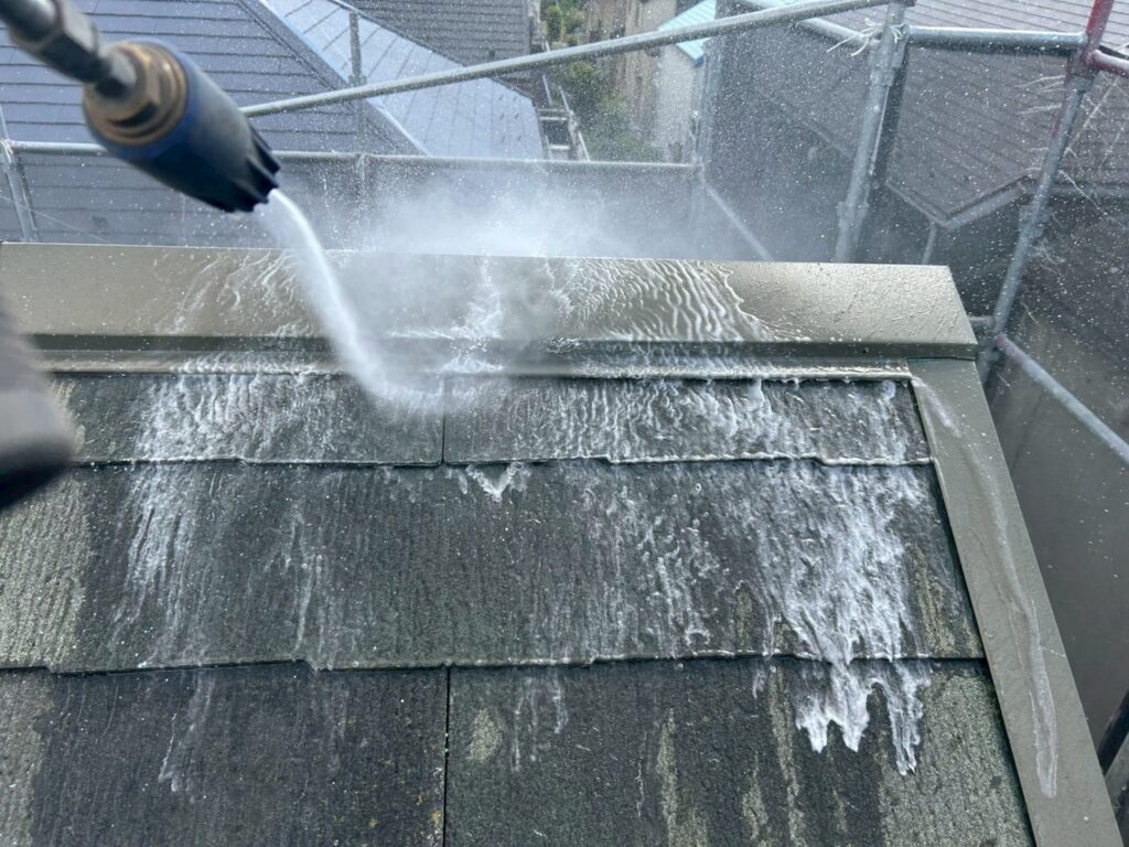 屋根高圧ジェット洗浄