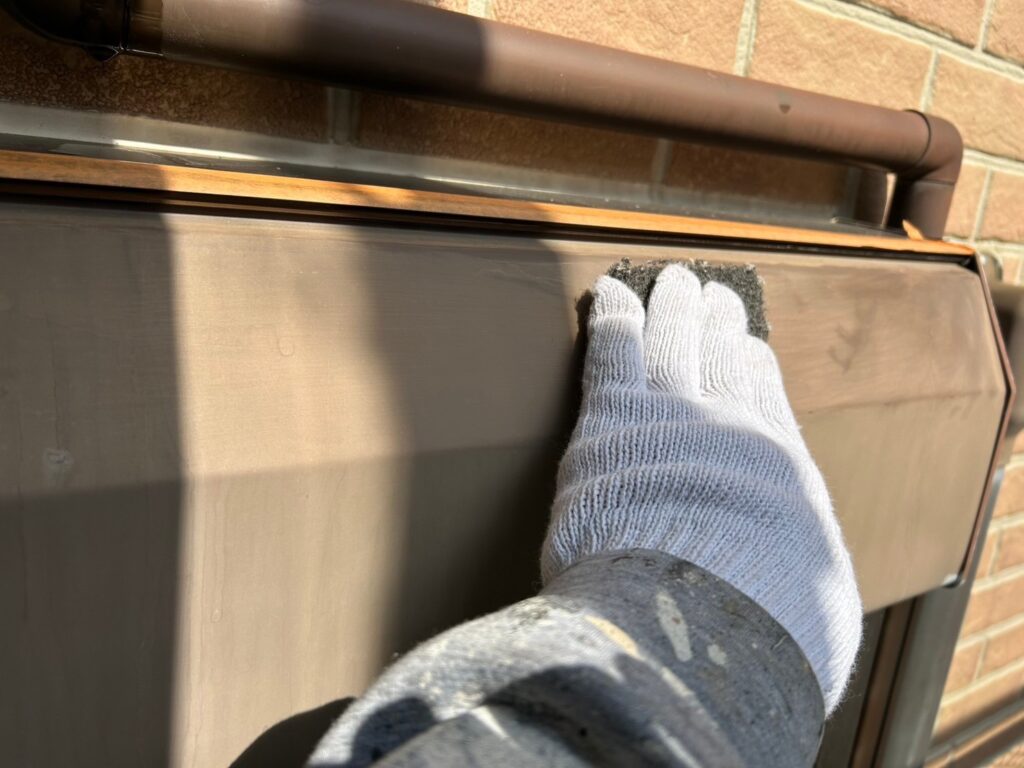 シャッターＢＯＸ素地調整