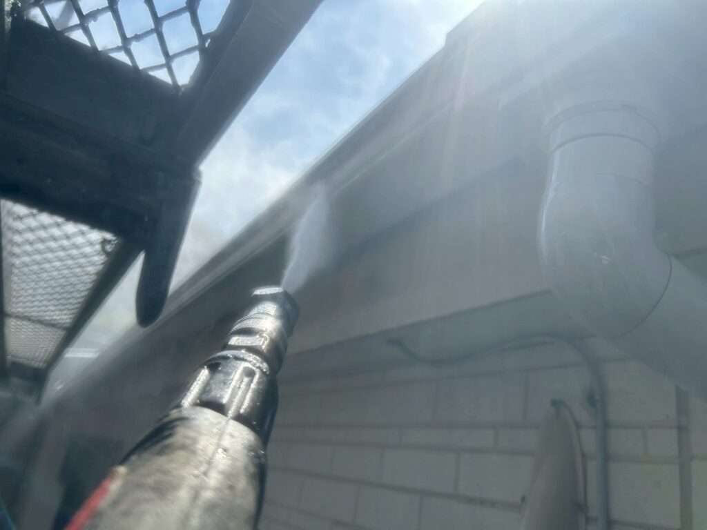 軒天高圧ジェット洗浄