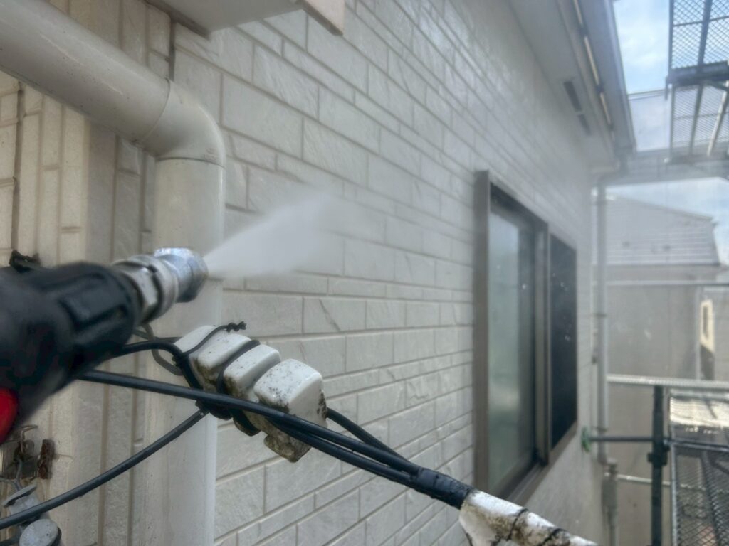 外壁高圧ジェット洗浄