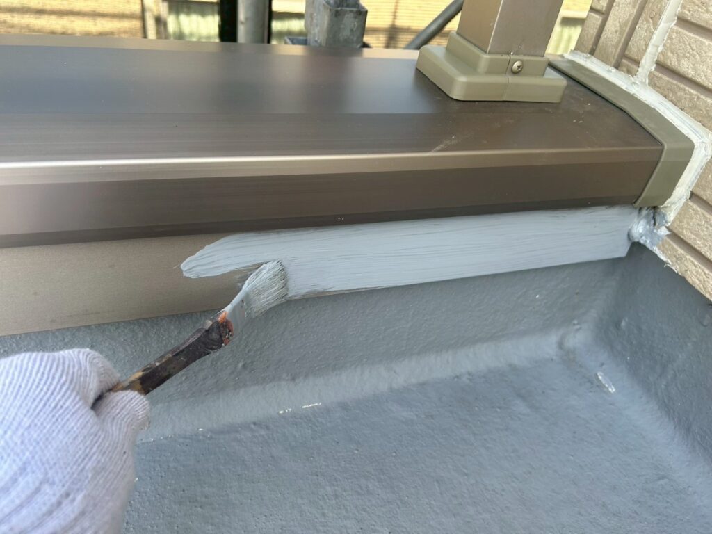 バルコニー水切りさび止め塗布