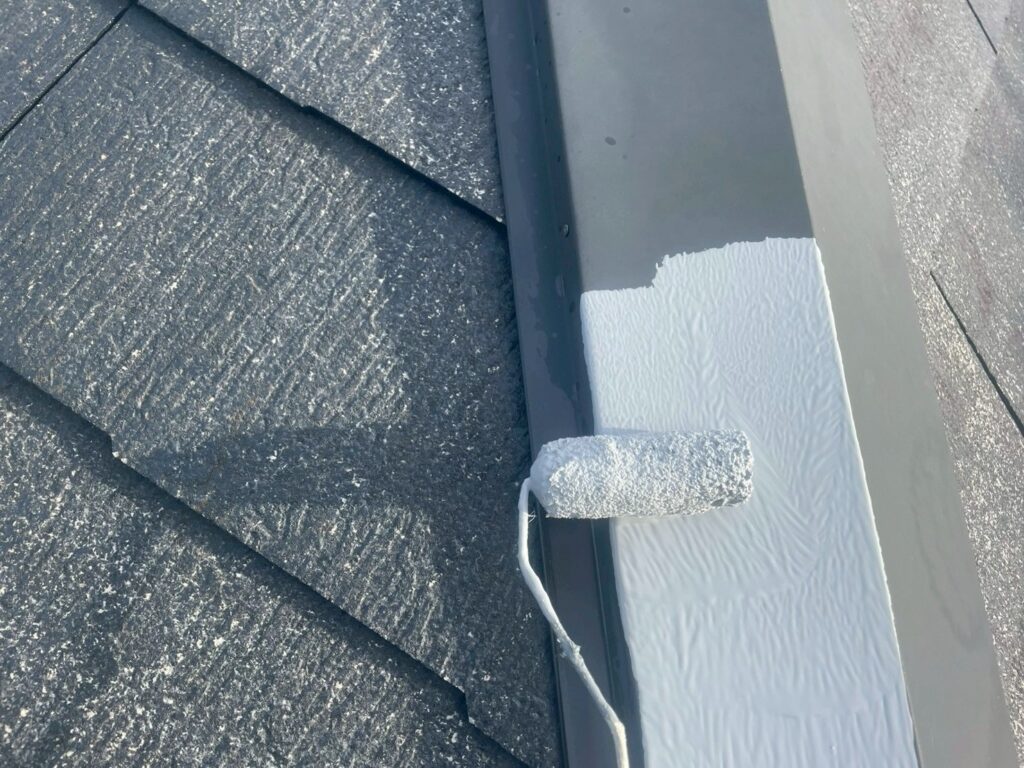 屋根板金さび止め塗布