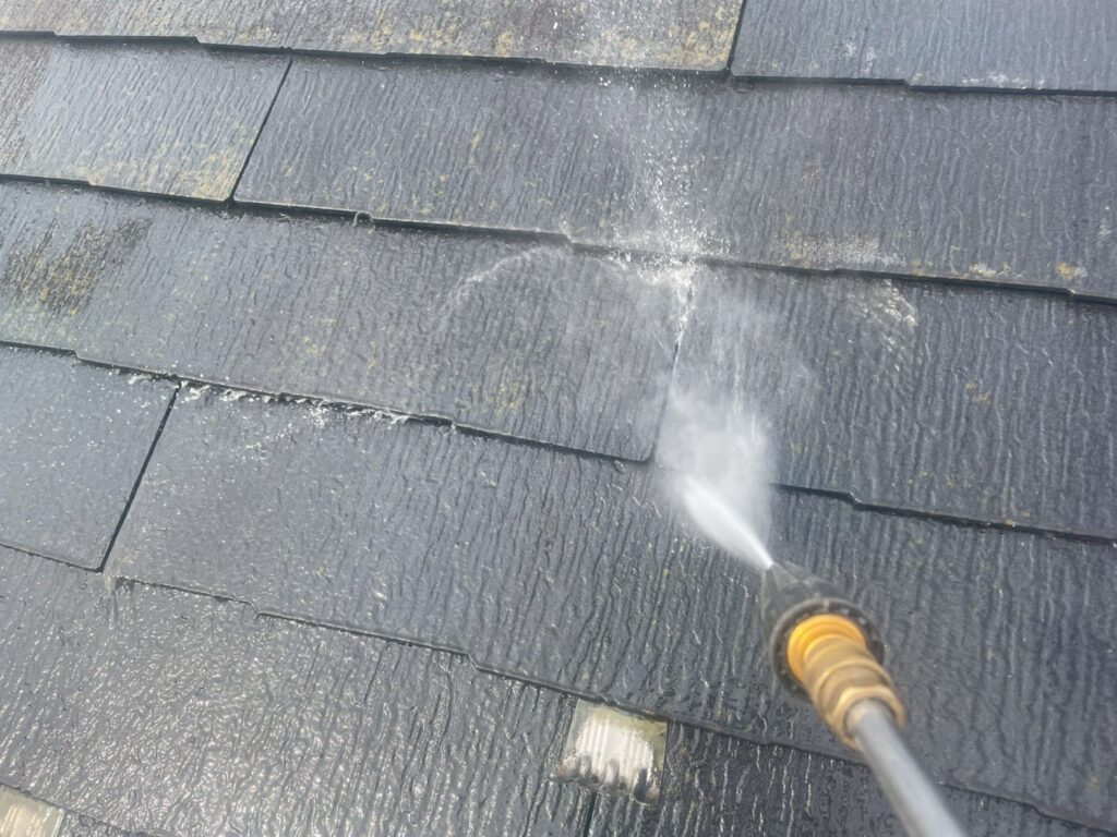 屋根高圧ジェット洗浄