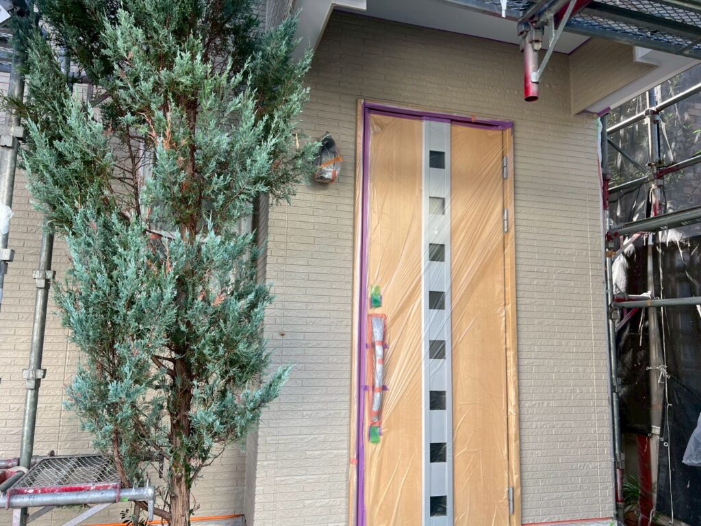 1F中塗り後<br />
