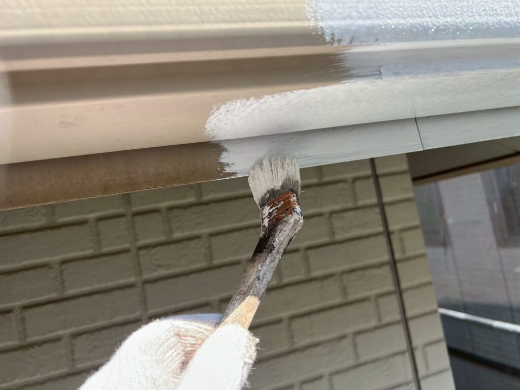 鼻隠し専用プライマー塗布