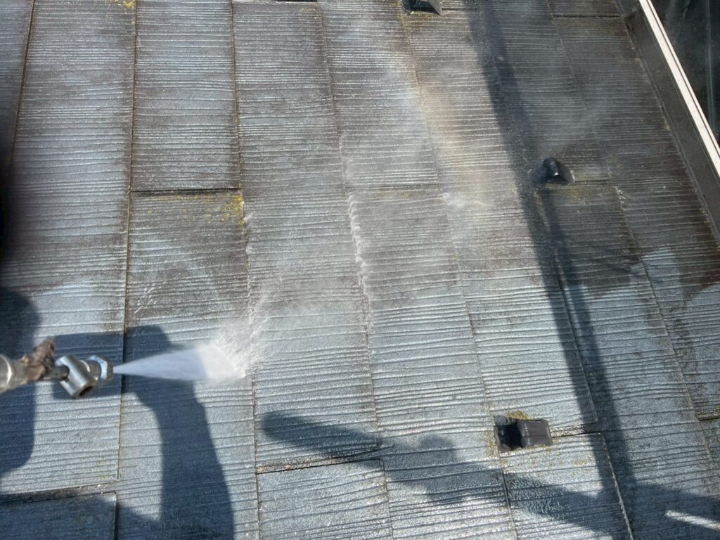 屋根高圧ジェット洗浄