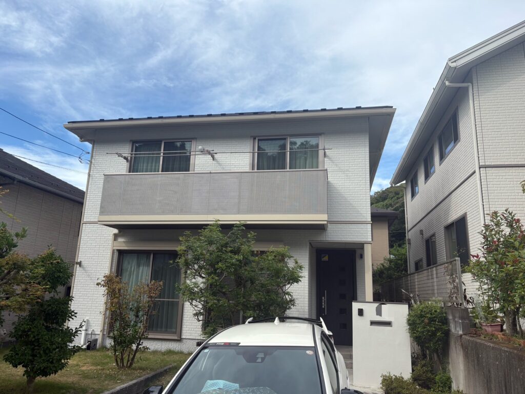 H様邸　外壁塗装屋根カバーリフォーム工事