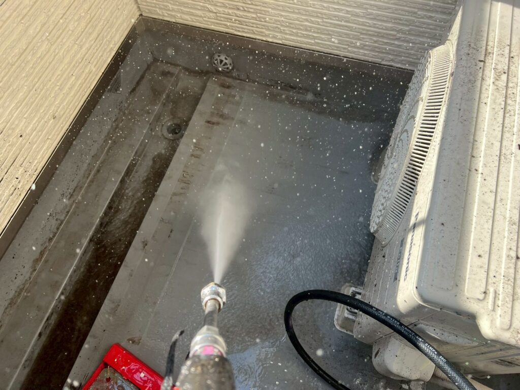 バルコニー高圧ジェット洗浄