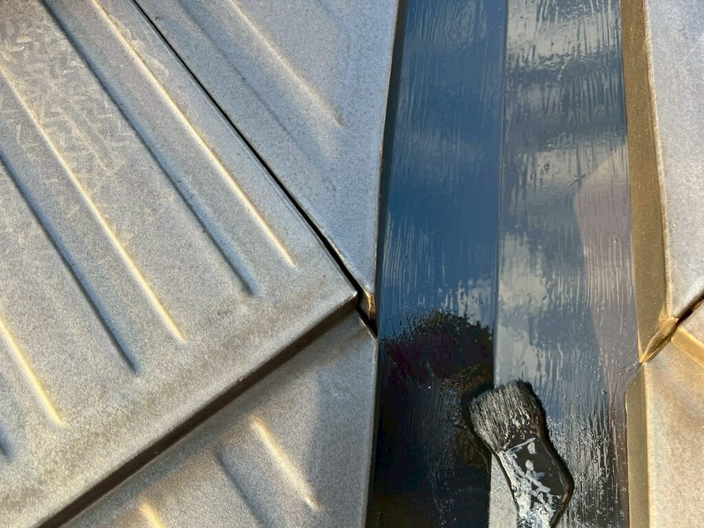 屋根板金部仕上げ２回目