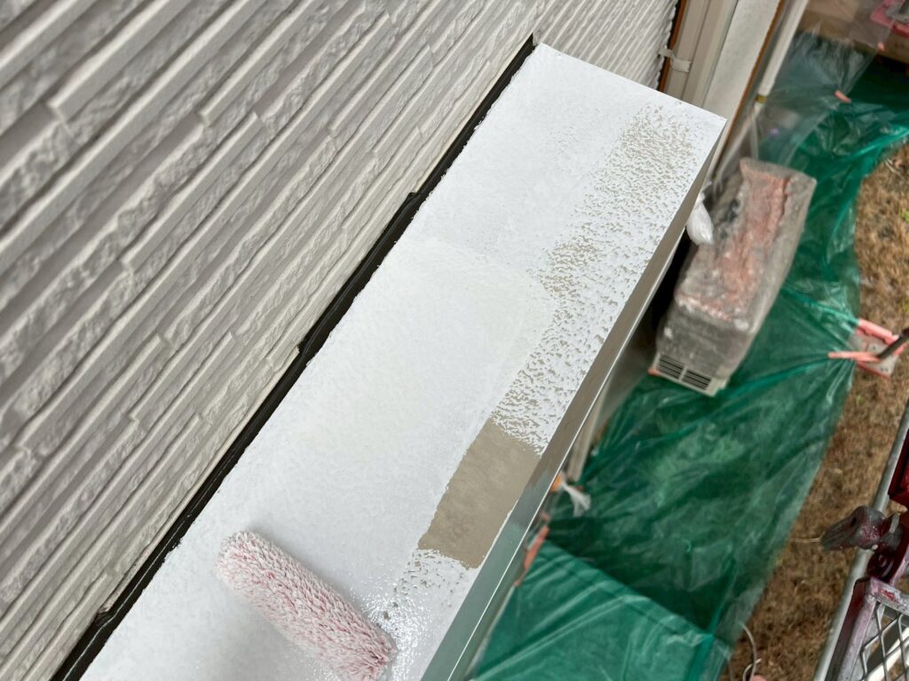 シャッターＢＯＸ専用プライマー塗布