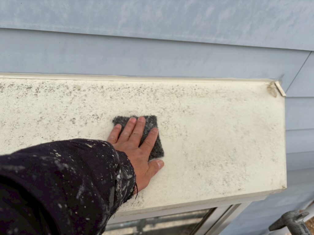 出窓板金素地調整