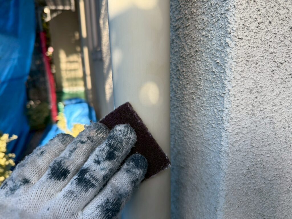 雨樋素地調整
