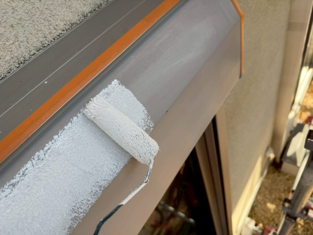 シャッターＢＯＸさび止め塗布